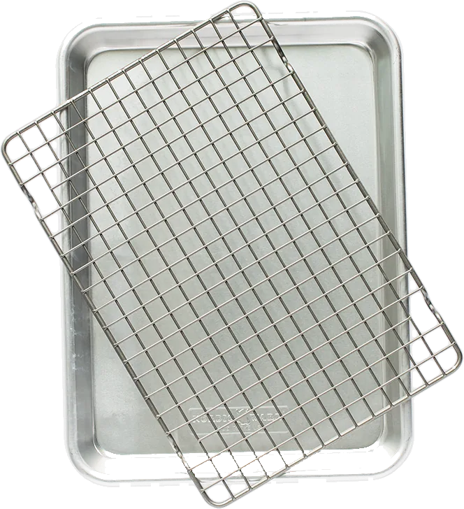 Nordic Ware Naturals Quarter Sheet with Oven-Safe Grid